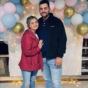 Meet your Posher, Adelle